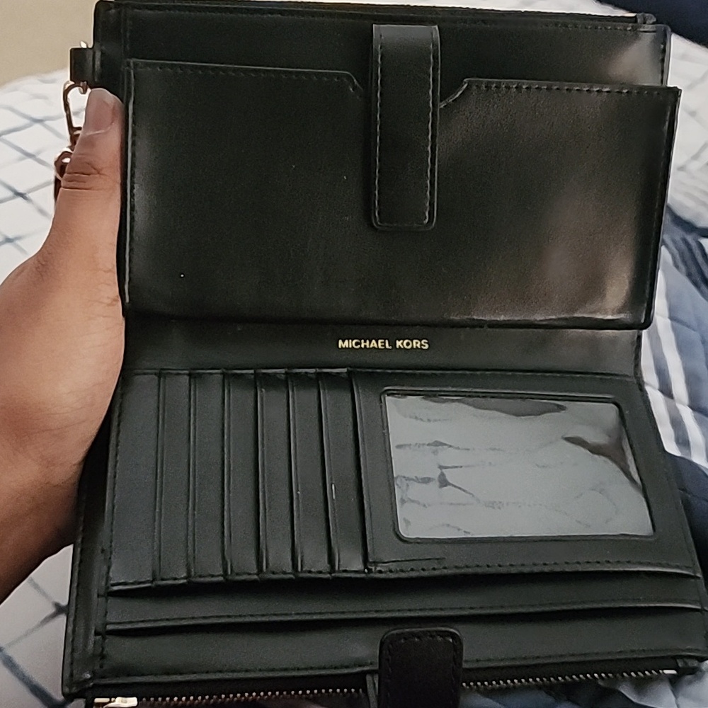 Michael Kors Adele Studded Leather Smartphone Wal… - image 4